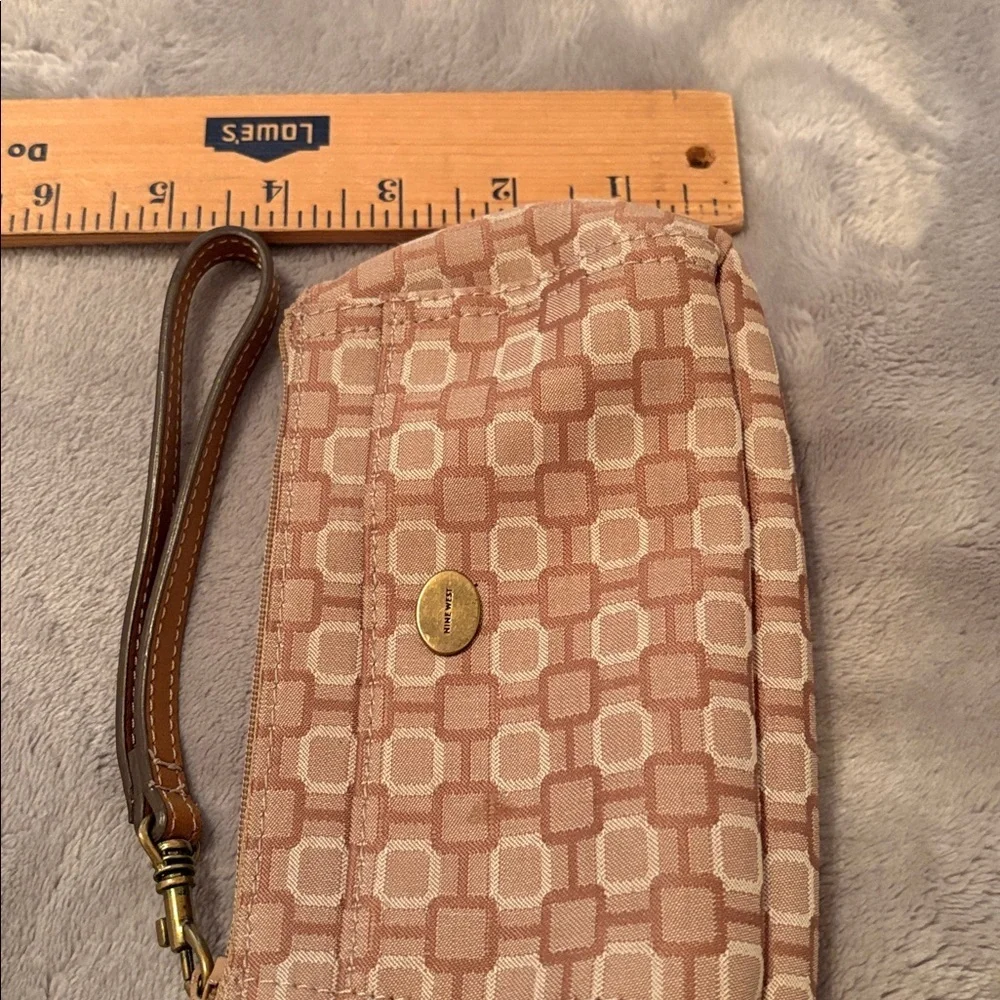 Nine West this cosmetic